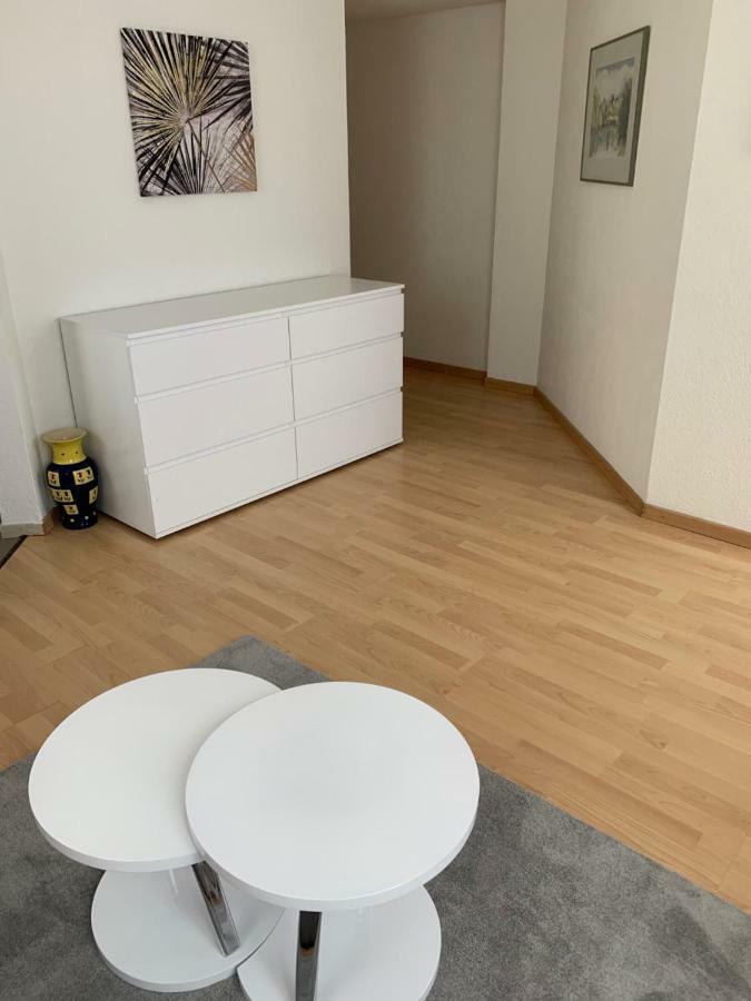 Haus Zur Eiche Private 3,5 Zimmerwohnung Bis Zu 8 Gaeste Chur Buitenkant foto